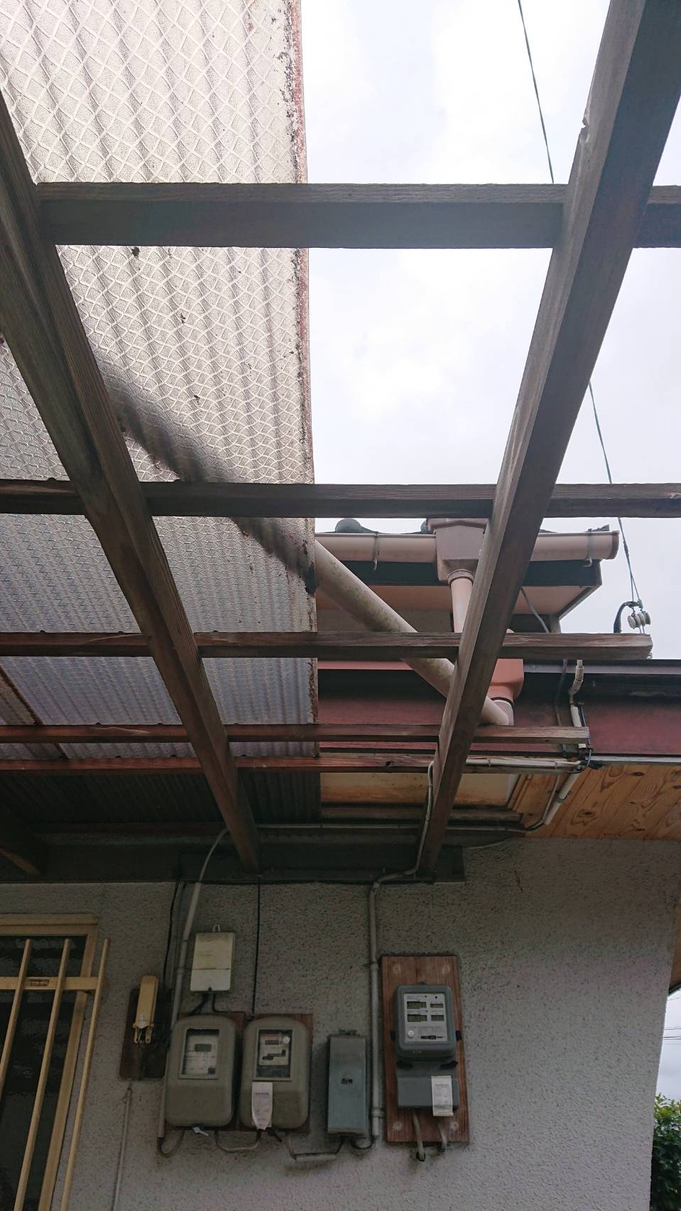 よかしゅうり 台風修理